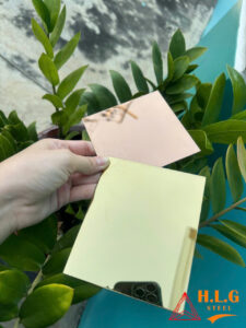 GƯỜNG MÀU VÀNG VÀ MÀU HỒNG